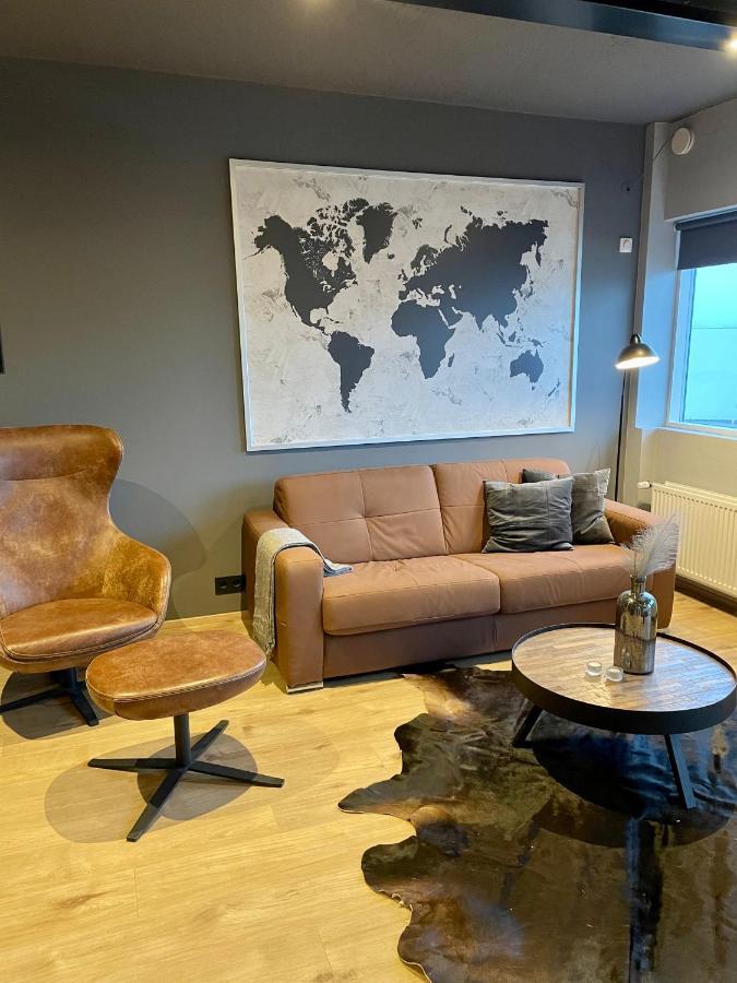 Lovely Apartment With Hot Tub Access Ακουρέιρι Εξωτερικό φωτογραφία