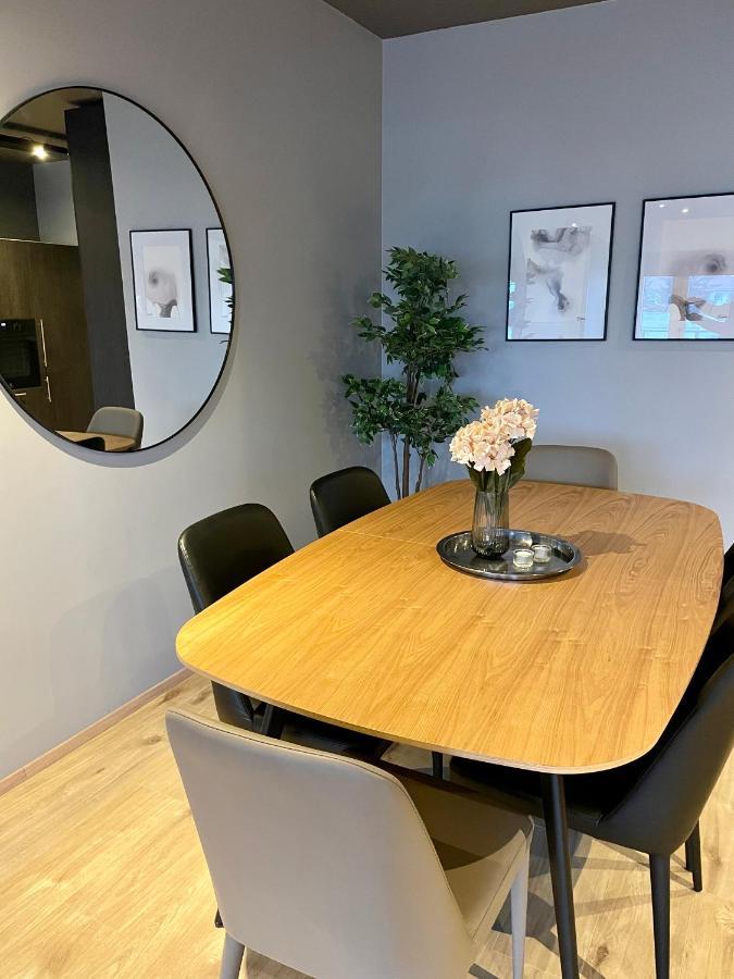 Lovely Apartment With Hot Tub Access Ακουρέιρι Εξωτερικό φωτογραφία